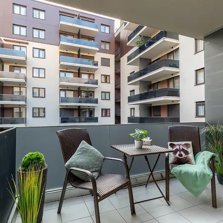 Bubbly Calm By Stn Apartament *