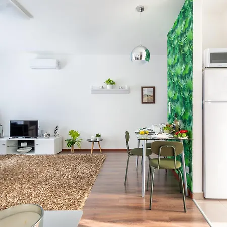 Bubbly Calm By Stn Budapest