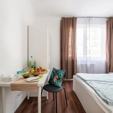 Bubbly Calm By Stn Apartment *